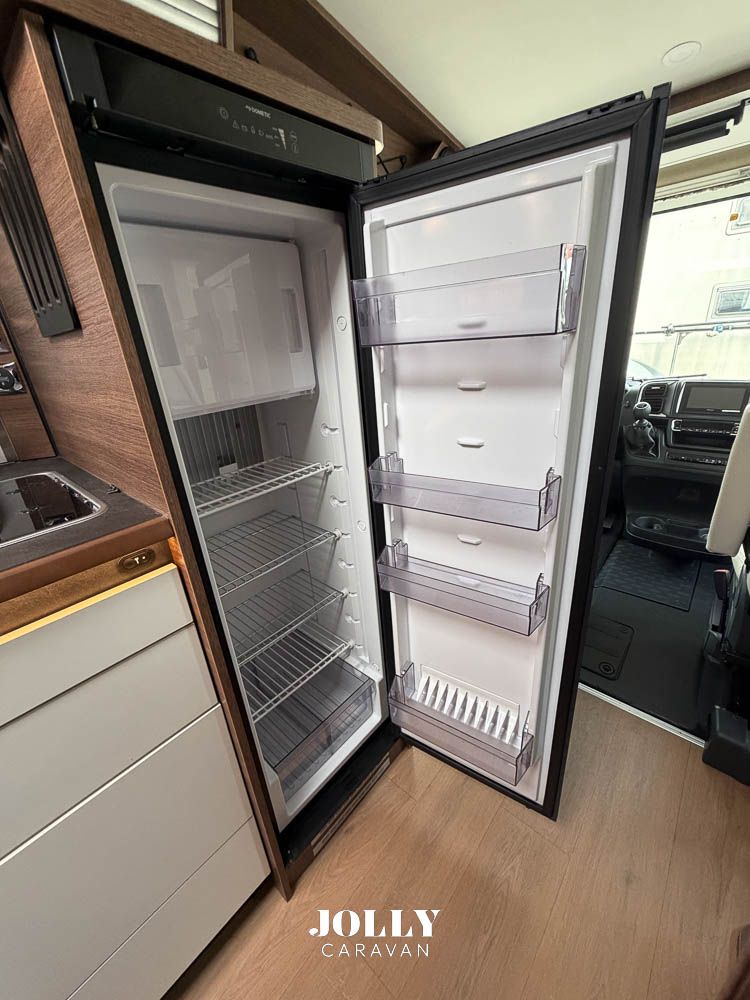 RAPIDO 854F GARAG - Motorhome Usato Padova Motorhome Usato Veneto - Jolly Caravan -23.jpg